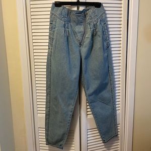 H&M Women’s Jeans. Size 8